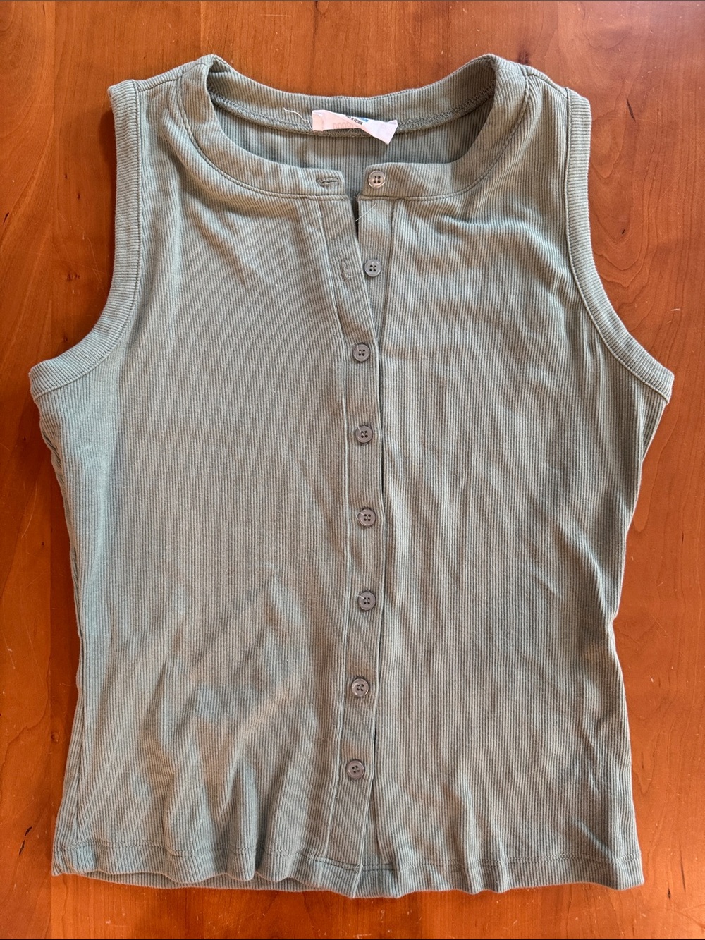 Double Zero Button Tank